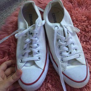 Low top white converse size 7 womens